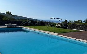 Arrenquinha Guesthouse 1